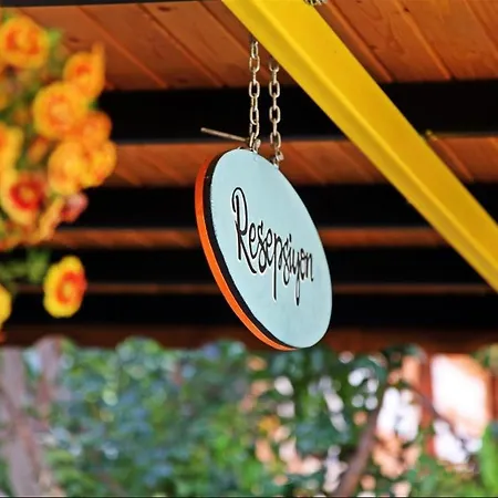 11 Boutique 4*