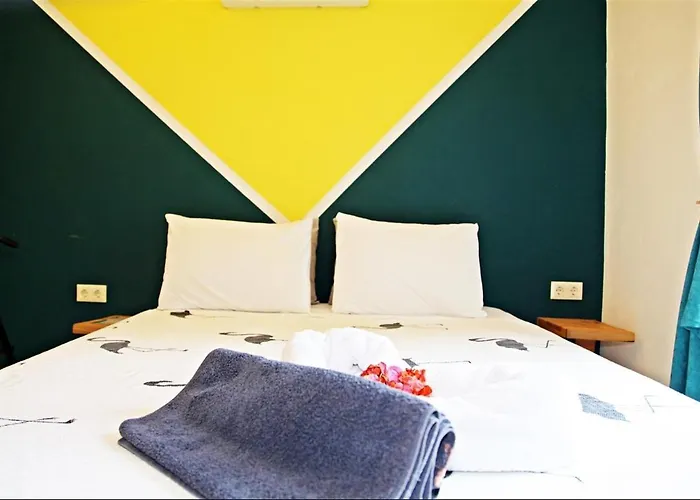 11 Boutique Couette-café Kaş