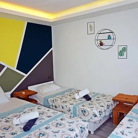 11 Boutique 4*